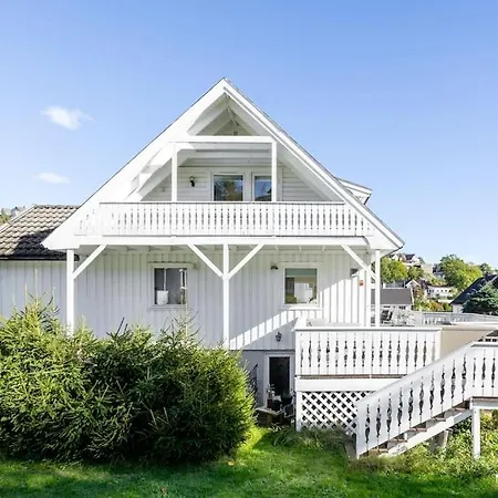 公寓 Koselig Strandnaer Opplevelse! 格里姆斯塔